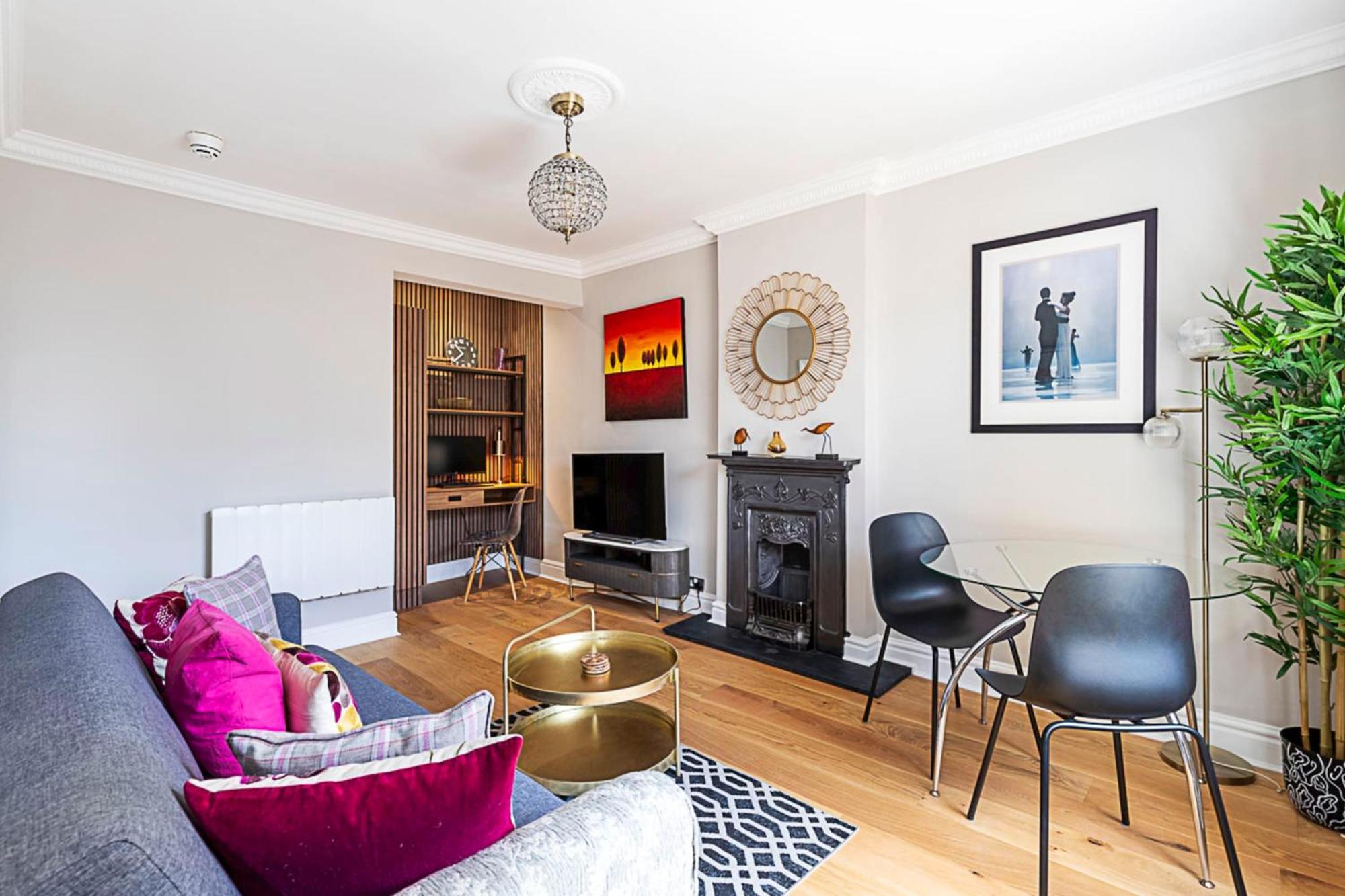 Modern Top-floor Victorian Charm In Kensington Appartamento Londra