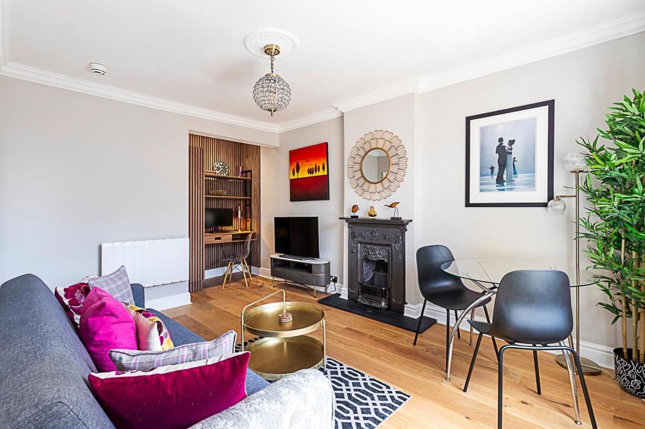 Modern Top-floor Victorian Charm In Kensington * Londra